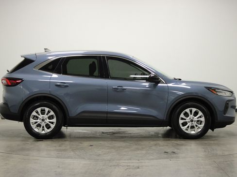 Used 2024 Ford Escape Active image 9