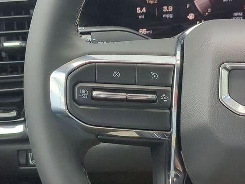 New 2025 GMC Canyon Elevation w/ Convenience Package image 26