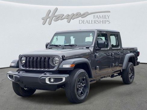 New 2026 Jeep Gladiator Sport image 5