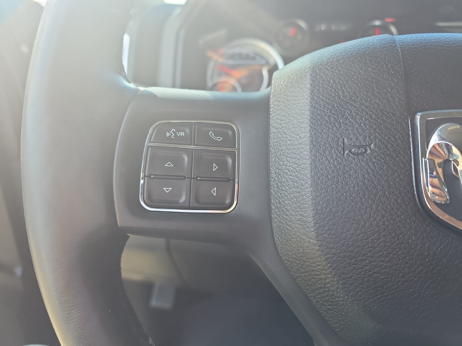 Used 2019 RAM 1500 Big Horn AWD/4WD image 16