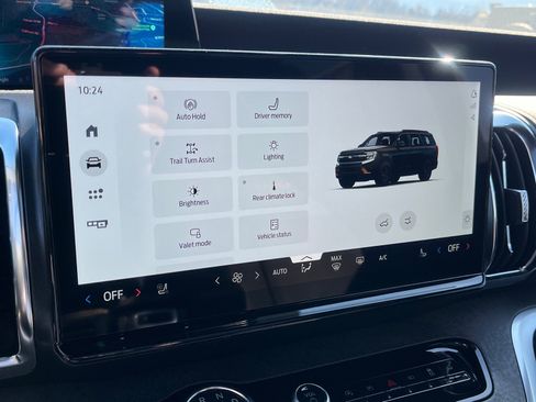 New 2026 Ford Expedition Tremor image 10