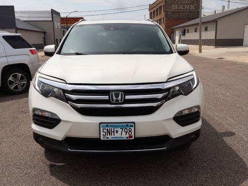 Used 2017 Honda Pilot Elite image 10