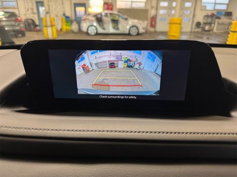 Used 2025 MAZDA CX-30 AWD 2.5 S image 18