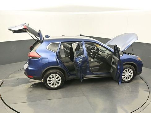 Used 2020 Nissan Rogue S image 72