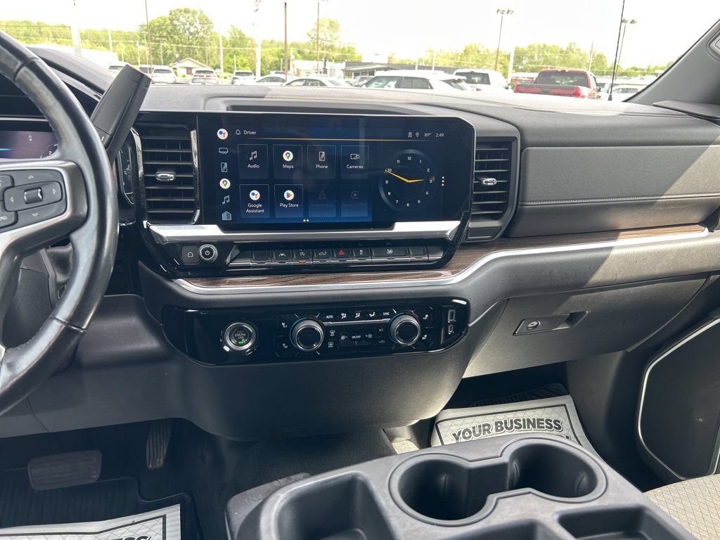 Used 2022 Chevrolet Silverado 1500 LT AWD/4WD image 20