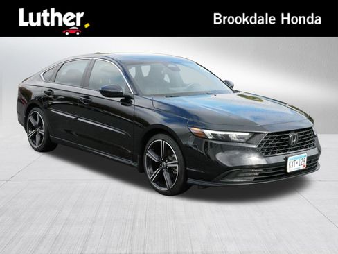 Used 2023 Honda Accord Sport image 1