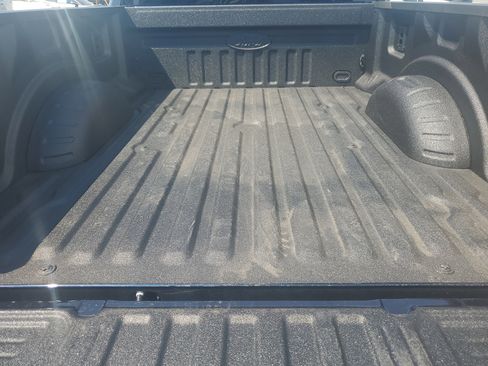 New 2025 Ford F250 XLT w/ Black Appearance Package image 21