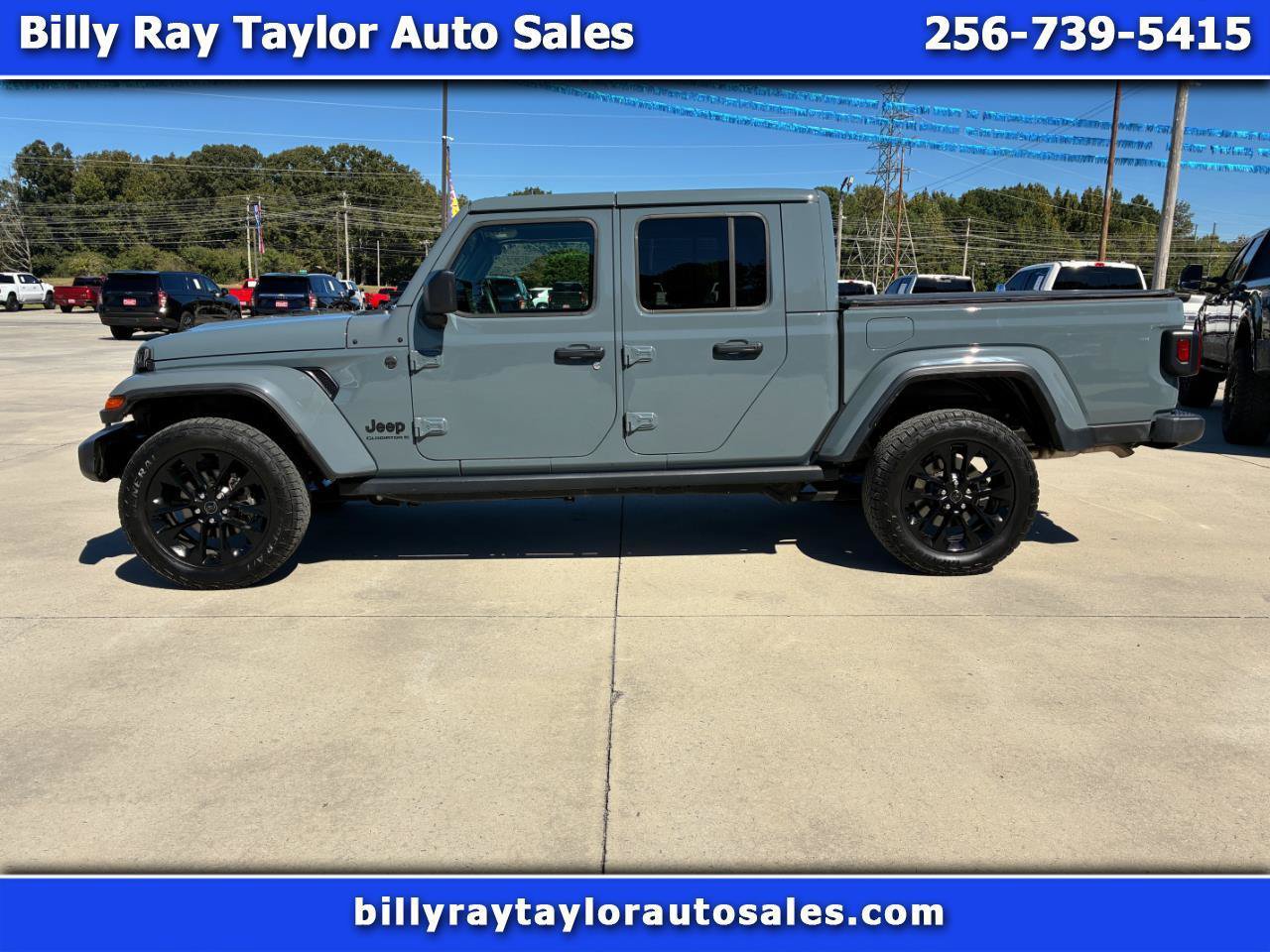 Used 2024 Jeep Gladiator Sport AWD/4WD image 1