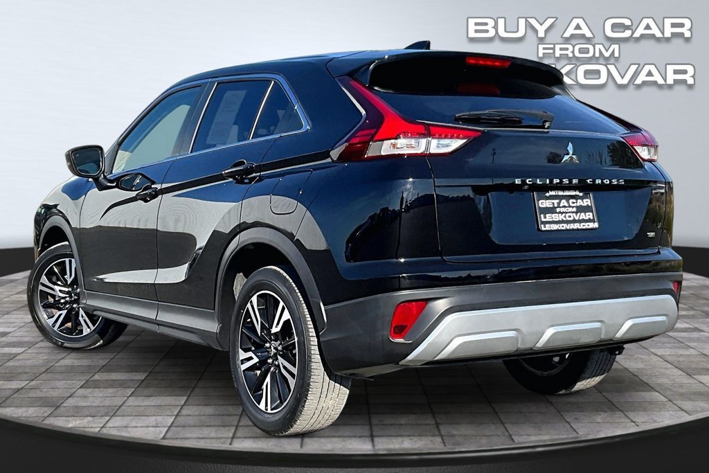 Used 2025 Mitsubishi Eclipse Cross SE AWD/4WD image 2