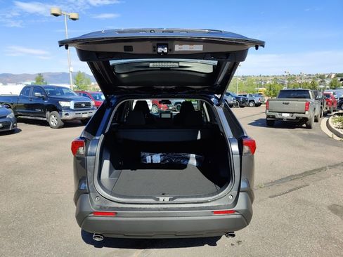 Used 2025 Toyota RAV4 XLE image 25