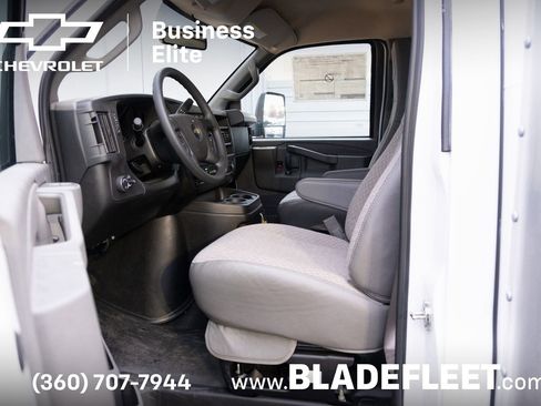 New 2024 Chevrolet Express 3500 w/ Power Convenience Package image 20