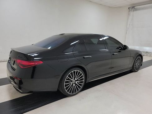 Used 2024 Mercedes-Benz S 580 4MATIC Sedan image 6