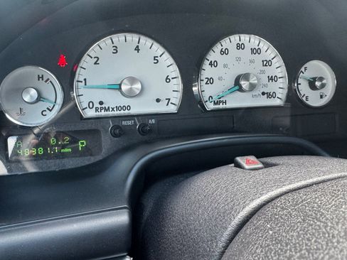 Used 2003 Ford Thunderbird RWD image 14
