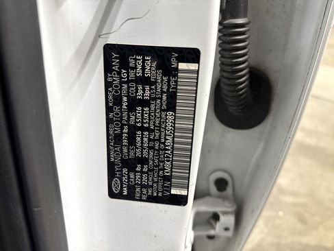 Used 2021 Hyundai Kona SE image 28