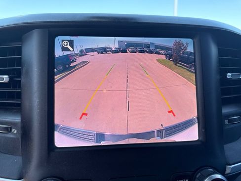 Used 2019 RAM 1500 Big Horn AWD/4WD image 19