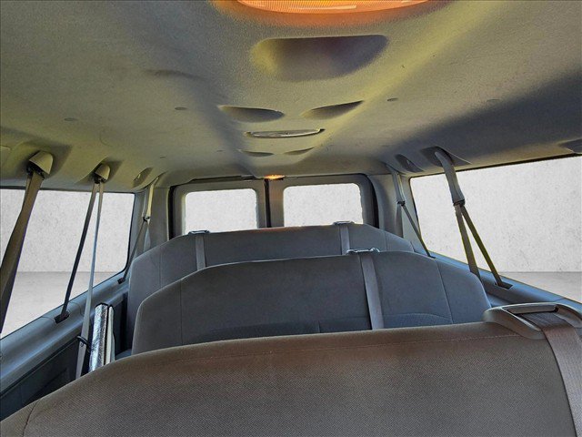 Used 2013 Ford E-350 and Econoline 350 XLT RWD image 18