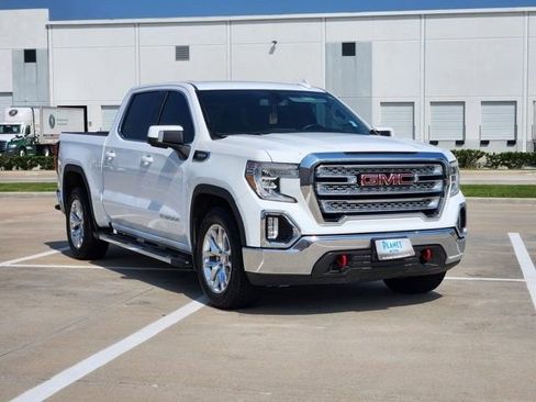 Used 2020 GMC Sierra 1500 SLT RWD image 3