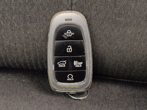 Used 2023 Hyundai Santa Fe SEL w/ Cargo Package FWD image 32