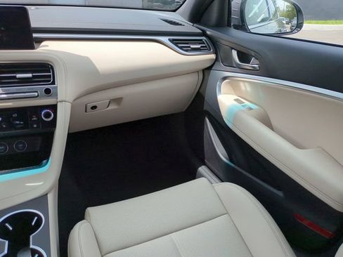 Certified 2026 Genesis G70 2.5T RWD image 15