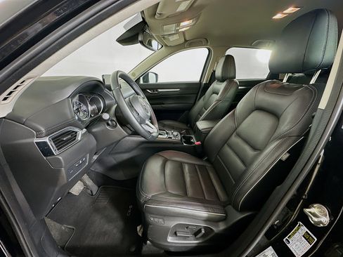 Used 2025 MAZDA CX-5 AWD 2.5 S w/ Preferred Package image 13