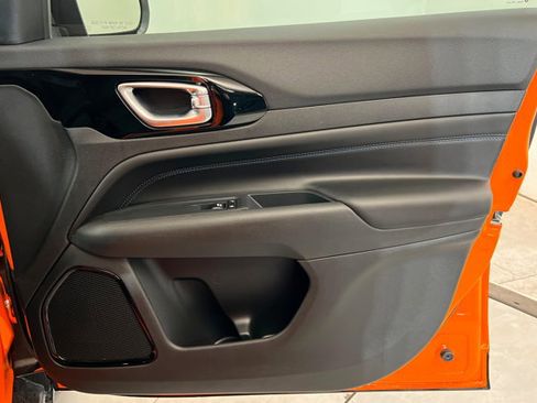 New 2026 Jeep Compass Limited image 23