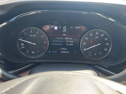 Used 2021 Buick Envision Essence w/ Technology Package I AWD/4WD image 8