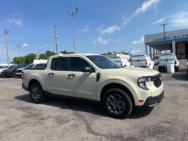 Certified 2025 Ford Maverick XLT w/ Equipment Group 302A AWD/4WD image 1