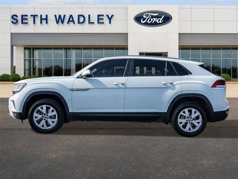 Used 2020 Volkswagen Atlas Cross Sport S image 4