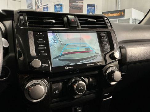 Used 2021 Toyota 4Runner Venture image 27