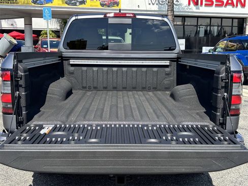 New 2026 Nissan Frontier SV w/ SV Convenience Package image 12