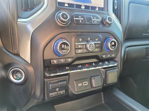 Used 2022 Chevrolet Silverado 1500 LTZ image 23