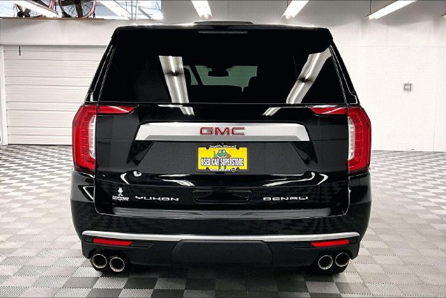 Used 2024 GMC Yukon XL Denali AWD/4WD image 5