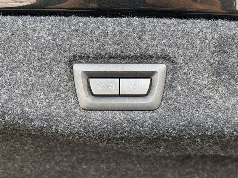 Used 2026 BMW 530i RWD image 28