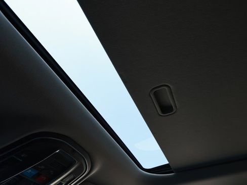 Used 2024 Jeep Grand Cherokee Laredo X w/ Trailer Tow Package image 22