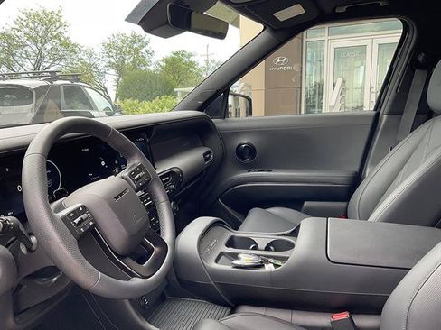 Used 2025 Hyundai Palisade XRT AWD/4WD image 2