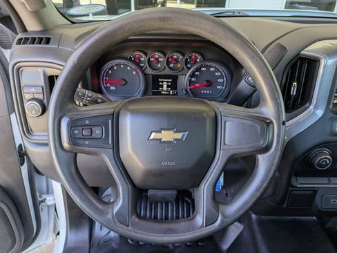 Used 2019 Chevrolet Silverado 1500 W/T w/ Trailering Package image 17