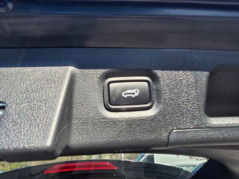 Used 2023 Hyundai Santa Fe SEL AWD/4WD image 11