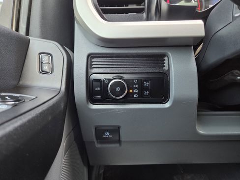 Used 2024 Ford F250 XL w/ XL Chrome Package AWD/4WD image 37