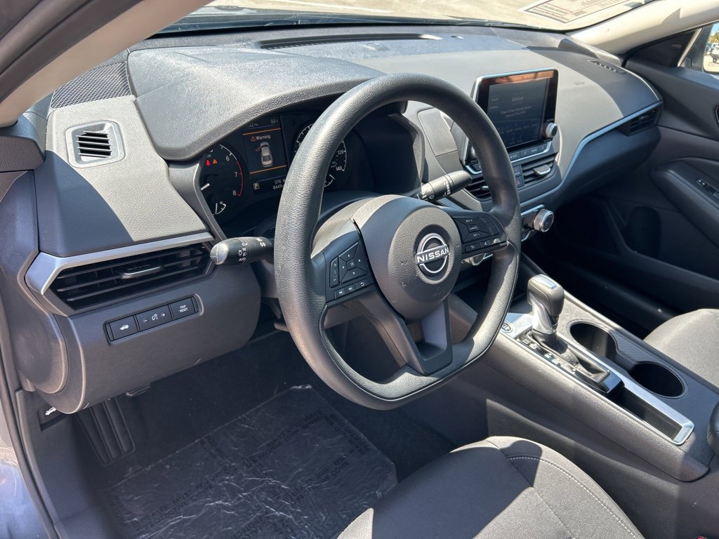 Certified 2025 Nissan Altima 2.5 S FWD image 22