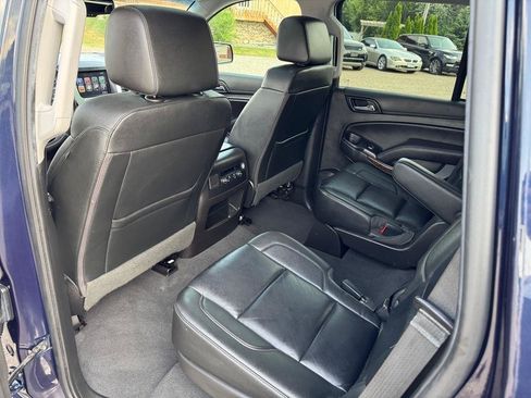 Used 2019 Chevrolet Tahoe LT w/ Luxury Package AWD/4WD image 21