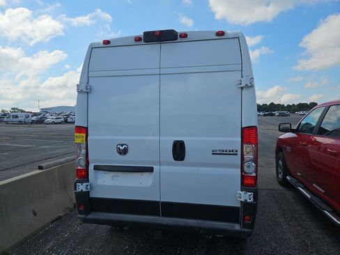 Used 2025 RAM ProMaster 2500 w/ Power Group image 5