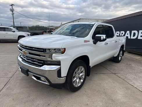 Used 2021 Chevrolet Silverado 1500 LTZ w/ LTZ Premium Package image 3