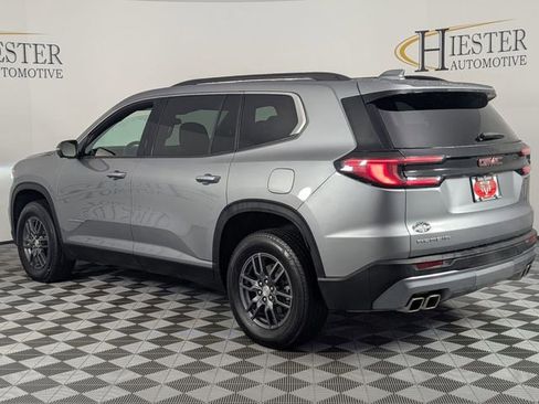 Used 2025 GMC Acadia Elevation image 5