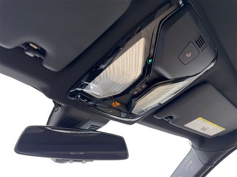 Used 2019 BMW 330i Sedan w/ Driving Assistance Package image 67