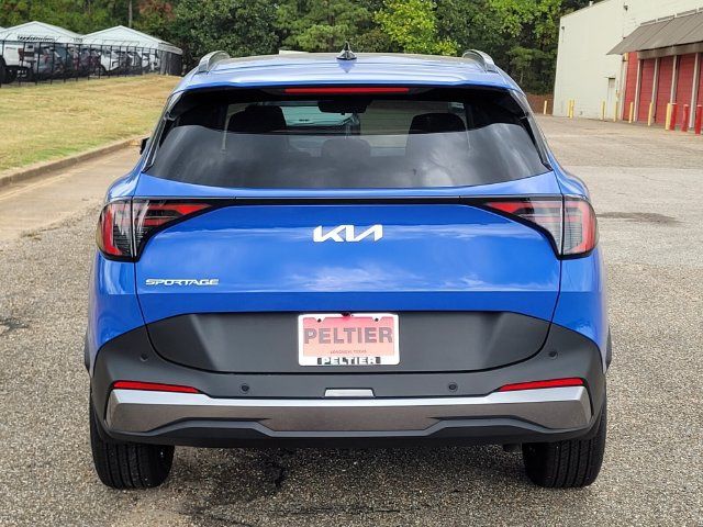 New 2026 Kia Sportage EX FWD image 4