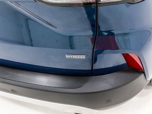 Used 2020 Ford Escape SE Sport image 7