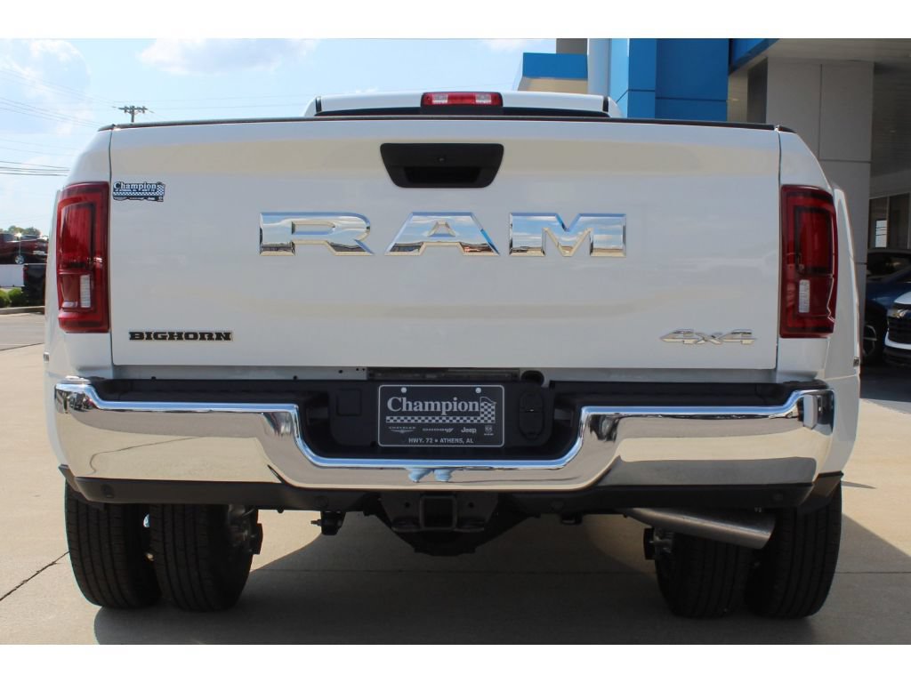 New 2027 RAM 3500 Big Horn AWD/4WD image 6