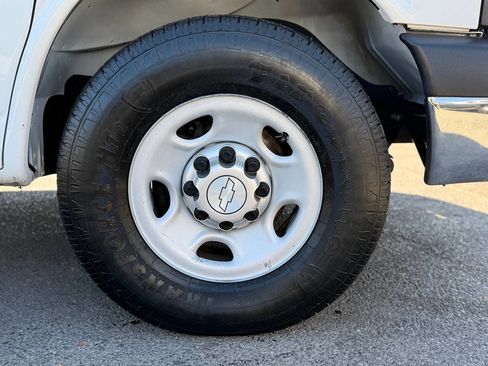 Used 2014 Chevrolet Express 2500 2500 3dr Cargo Van w/1WT image 70