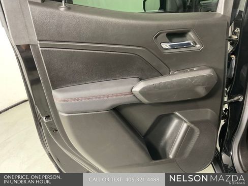 Used 2023 Chevrolet Colorado Z71 w/ Z71 Convenience Package 2 AWD/4WD image 18