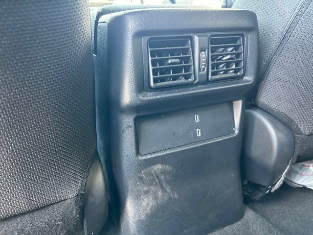 Used 2025 Toyota 4Runner SR5 AWD/4WD image 12